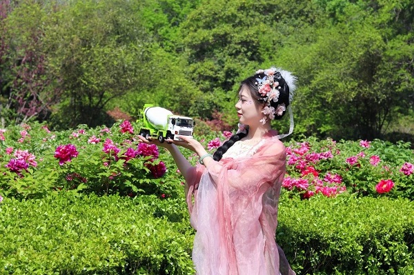 【公司新聞】美！太美了！快來欣賞凌宇“牡丹仙子”